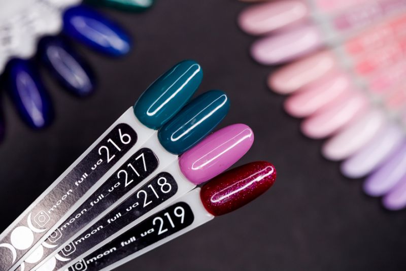 Гель-лак MOON FULL color Gel polish №217 (синьо-зелений, емаль), 8 мл