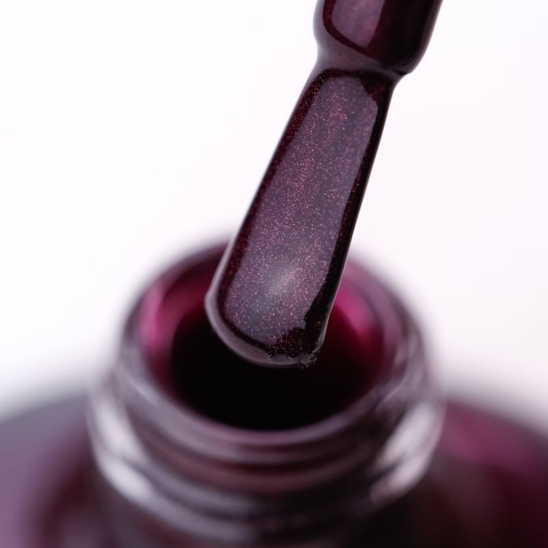 Varnish CND Vinylux Weekly Polish - Dark Lava (110), 15 ml