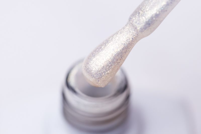 Gel polish Molekula No. 079 (chameleon golden ebb with sparkles), 6 ml