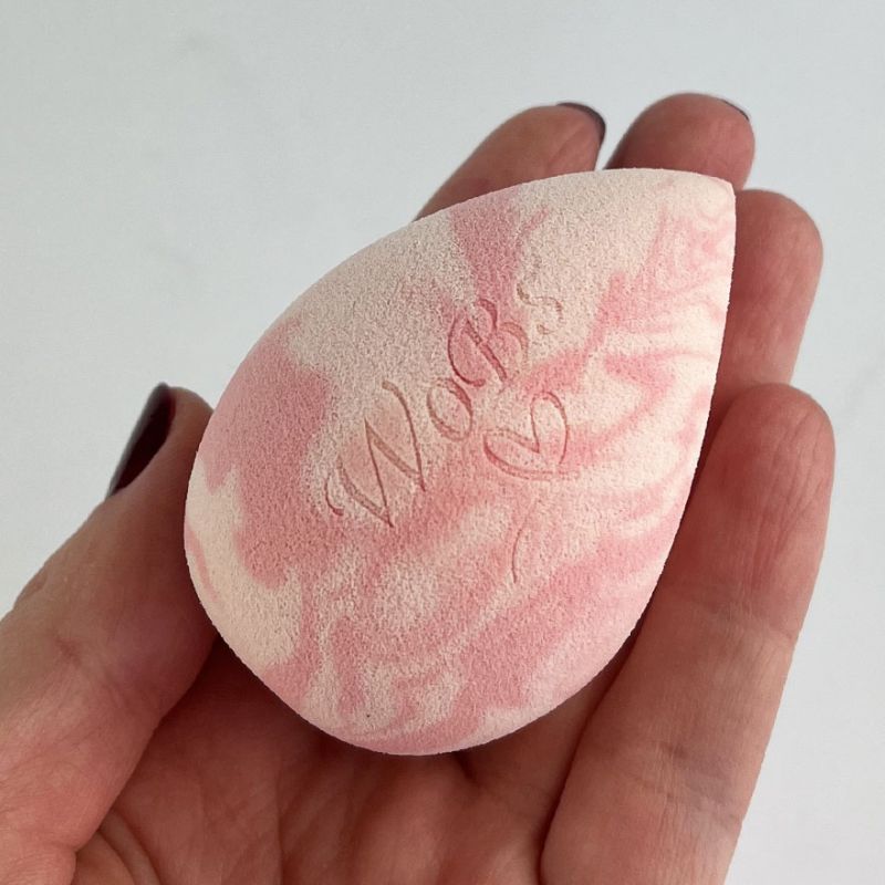 WOBS Make-up sponge pink and white WS06, drop shape