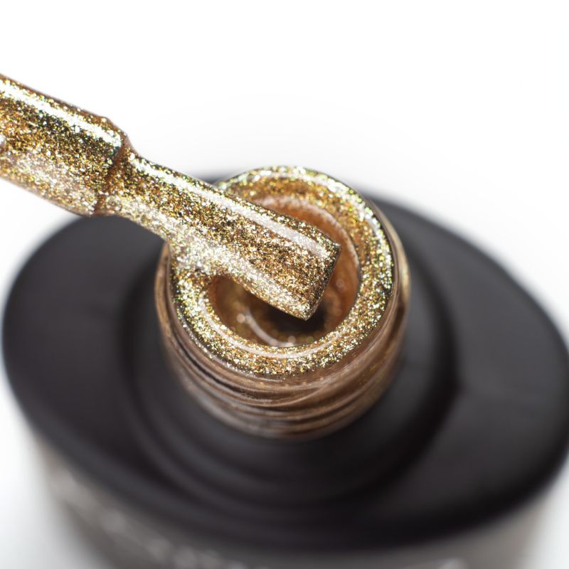 Gel Polish Komilfo DeLuxe Series G009 (bright gold, rich micro-shine), 8 ml