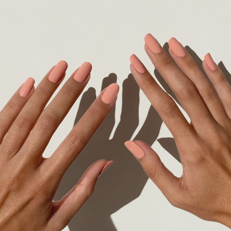 Varnish CND Vinylux - Self-Lover (370) (beige-pink, enamel), 15 ml