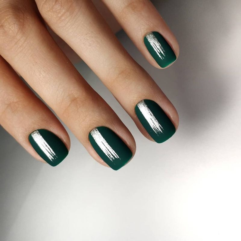Gel Polish Komilfo Deluxe Series D153 (green, enamel), 8 ml.