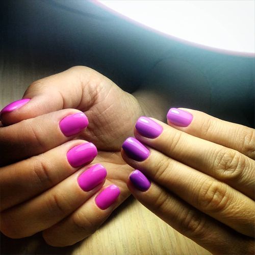 Gel varnish Komilfo DeLuxe Termo C010 (lilac-pink, when heated - pink), 8 ml