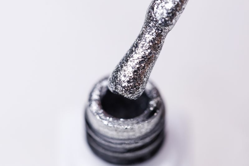 Molekula DIAMOND gel varnish No. 501 (silver, with sparkles and mica), 6 ml