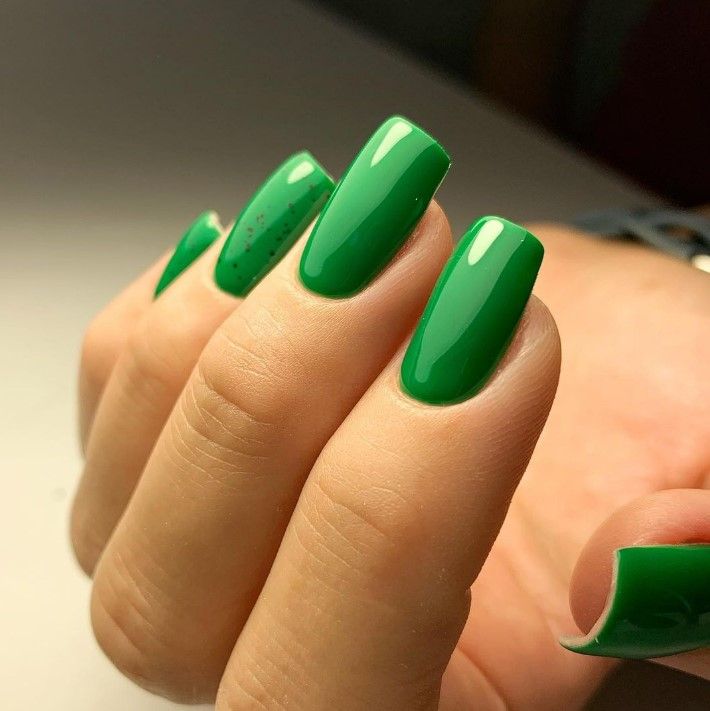 Гель-лак Kira Nails №181 (трав'яний зелений, емаль), 6 мл