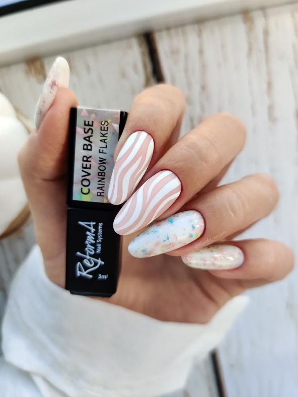 ReformA Cover Base Rainbow Flakes - базовое покрытие (молочно с разноцветною поталью) , 10 мл