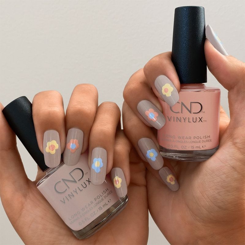 Varnish CND Vinylux - Change Sparker (375) (gray-beige, enamel), 15 ml