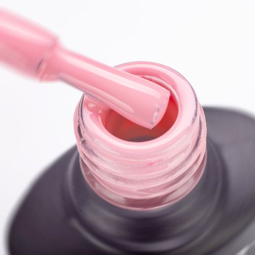 Gel polish Komilfo Deluxe Series D018 (muted pink, enamel), 8 ml.