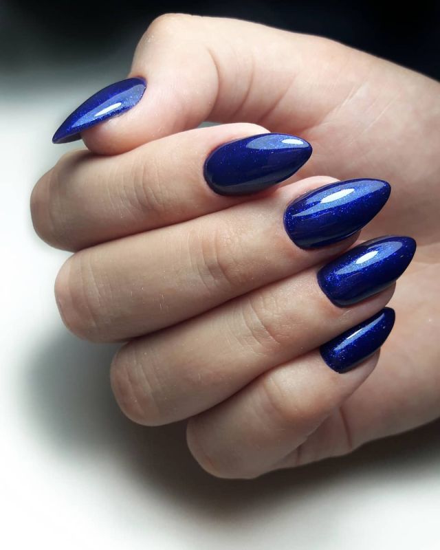 Gel Polish Komilfo Deluxe Series D252 (dark blue, micro gloss), 8 ml.