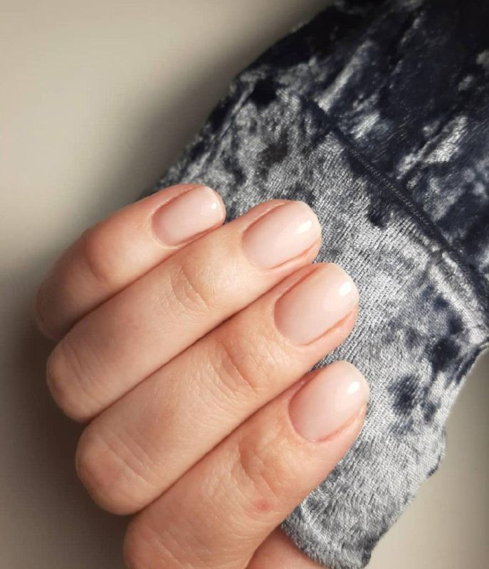 Couture Color Fiber Base Clear Milk - Nylon Fiber Gel Polish Base, Milky, 9 ml
