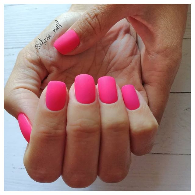 OXXI Gel nail polish No. 159 (bright pink, neon), 10 ml
