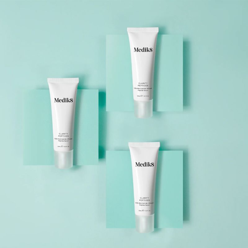Medik8 Сировотка пептидна з 10% ніацинамідом Clarity Peptides, 30 мл