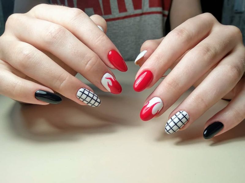 Gel polish Kodi Professional No. R 080 (colored red, enamel), 12 ml