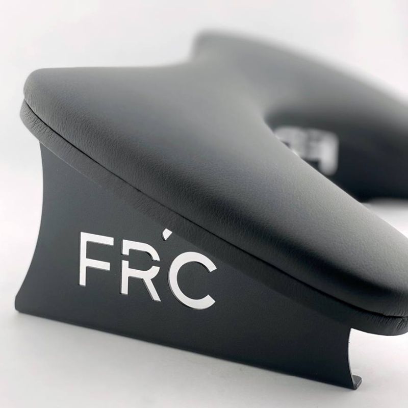FRC Beauty Armrest shaped on black legs Black