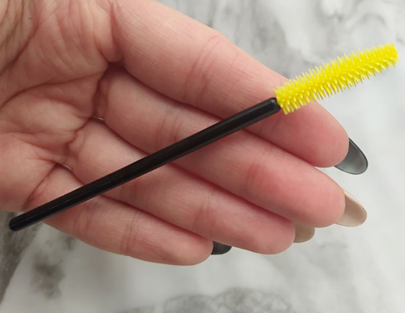Silicone hair brush, hair brush on a black base (1 piece)