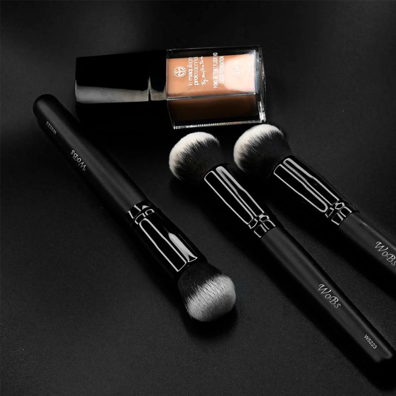 WOBS Brush for applying tonal cream, base and fat correction W5223, synthetic