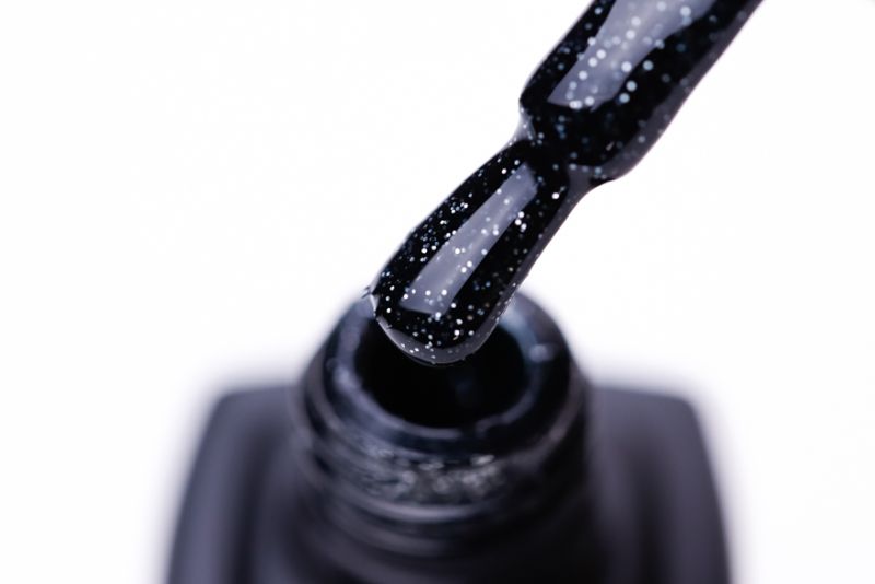 MOON FULL color Gel polish No. 319 gel-varnish (black-green with silver shimmer), 8 ml