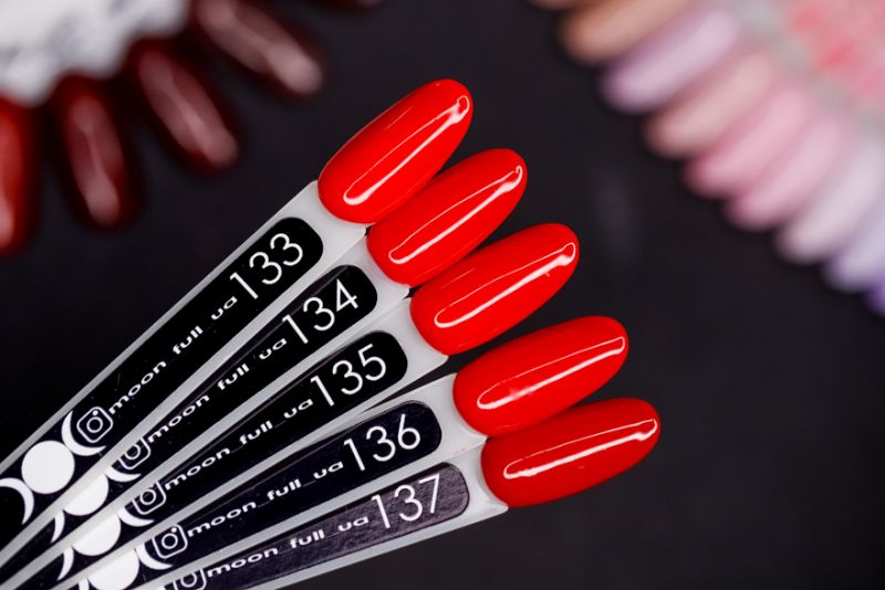 Гель-лак MOON FULL color Gel polish №133 (червоний перець, емаль), 8 мл
