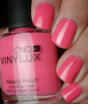 CND Лак для нігтів Vinylux Weekly Polish №134 Pink Bikini (темно-рожевий, емаль), 15мл