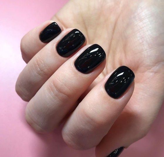 Гель-лак NUB 134 Tiny Black Dress (черный, эмаль), 8 мл