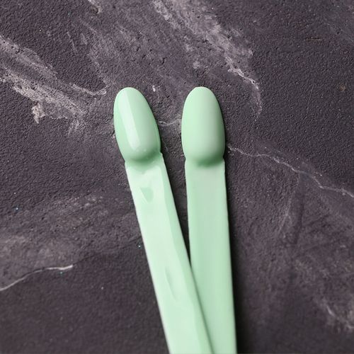 Gel varnish Komilfo Deluxe Series D192 (light, pastel green, enamel), 8 ml.