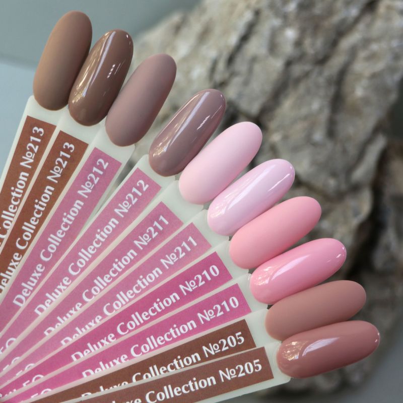 Gel polish Komilfo Deluxe Series D211 (light, slightly lilac-pink, enamel), 8 ml