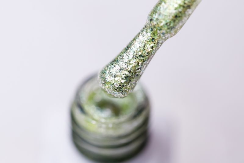 Molekula DIAMOND gel varnish No. 515 (silver-green, with sparkles and mica), 6 ml