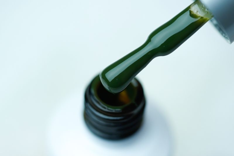 Gel varnish Atica GPM 215 Military (khaki, enamel), 7.5 ml