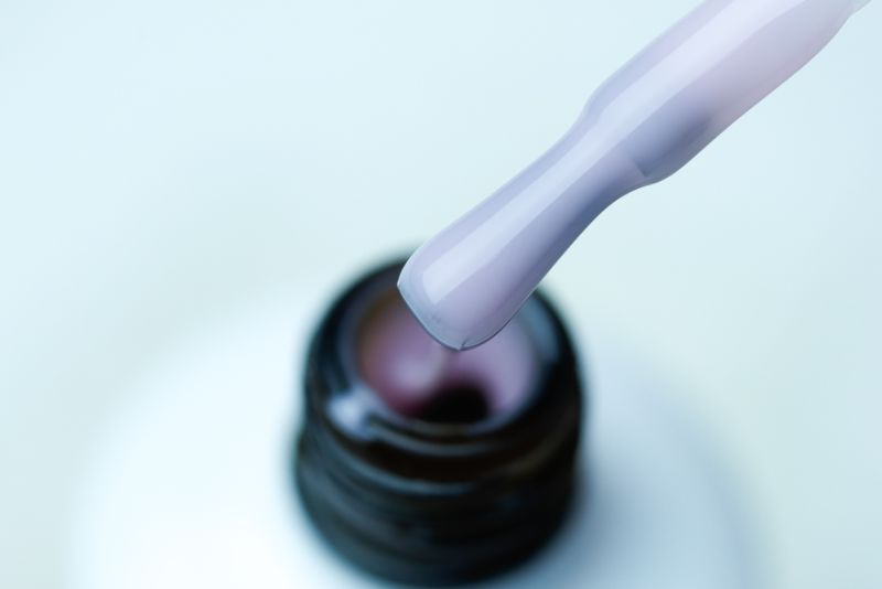 Каучукова камуфлююча база Atica Base Gel Cold Pink (світло-фіалковий), 15 мл