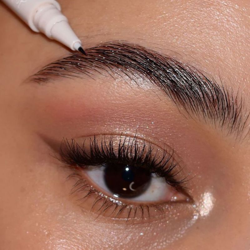 ColourPop Feather Effect Brow Pen Medium Brown - подводка для бровей, 0.8 г