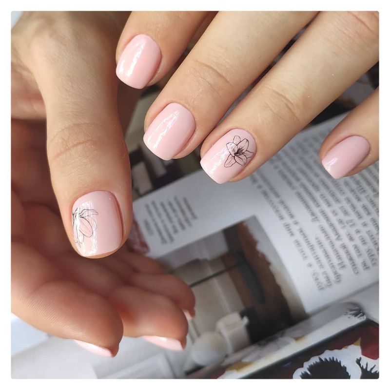Kira Nails gel-varnish No. 007 (peach for a jacket, enamel), 6 ml