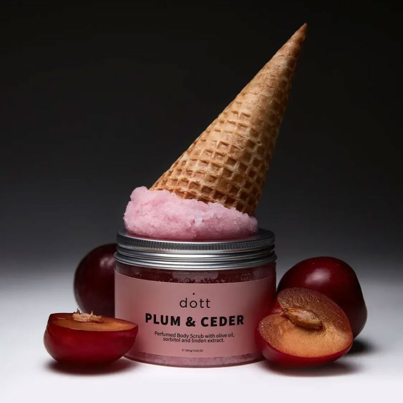 Dott Парфюмированный скраб для тела - PLUM & CEDAR, 350 г