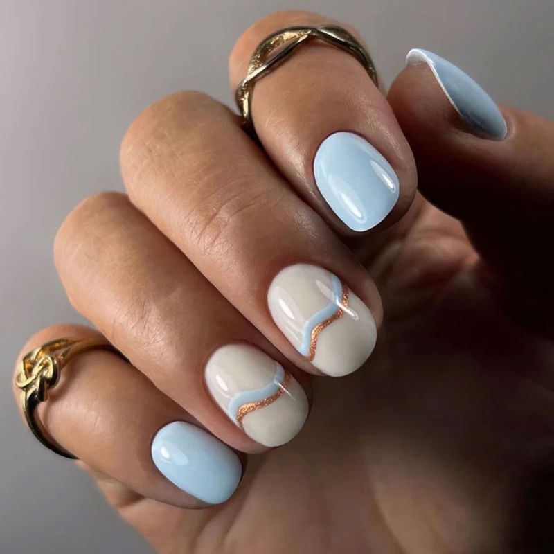 FOX Spectrum gel polish No. 150 (light blue, enamel), 7 ml