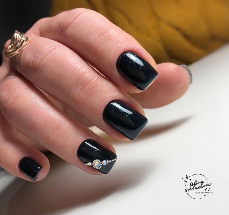 Gel varnish Atica Nightlife GPM116 (dark green, micro-shine), 7.5 ml