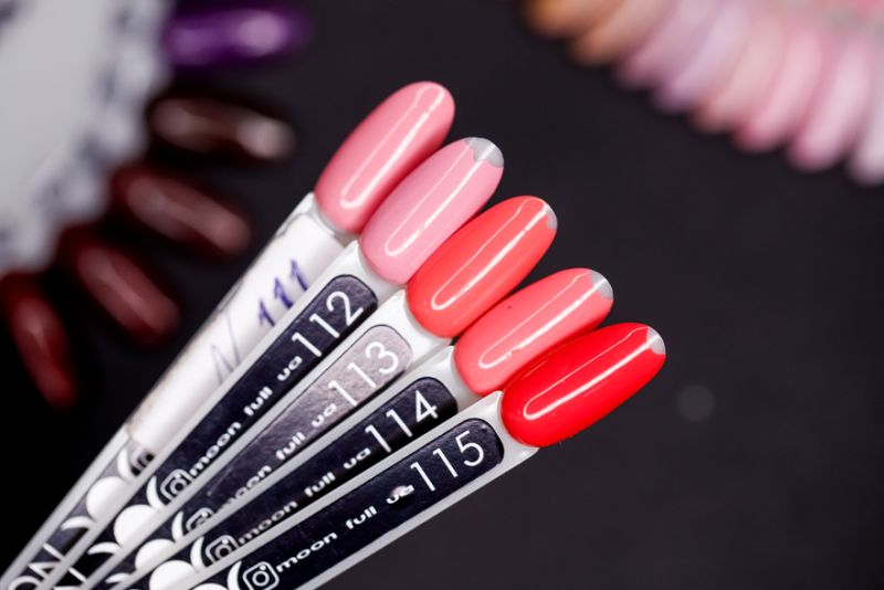 Гель-лак MOON FULL color Gel polish №114 (лососево-рожевий, емаль), 8 мл