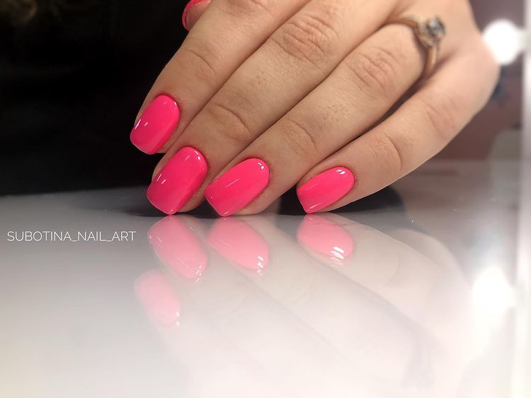 Valeri Gel nail polish 004 (raspberry pink, enamel), 6 ml