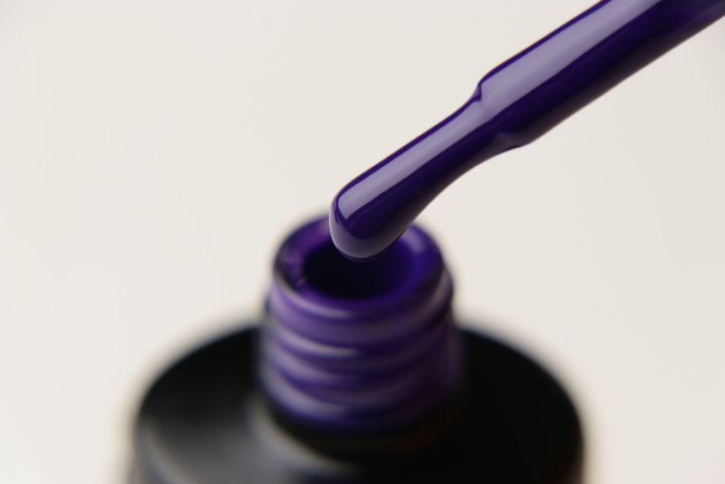 Гель-лак Couture Colour №050 (темно-фиолетовый, эмаль), 9 мл