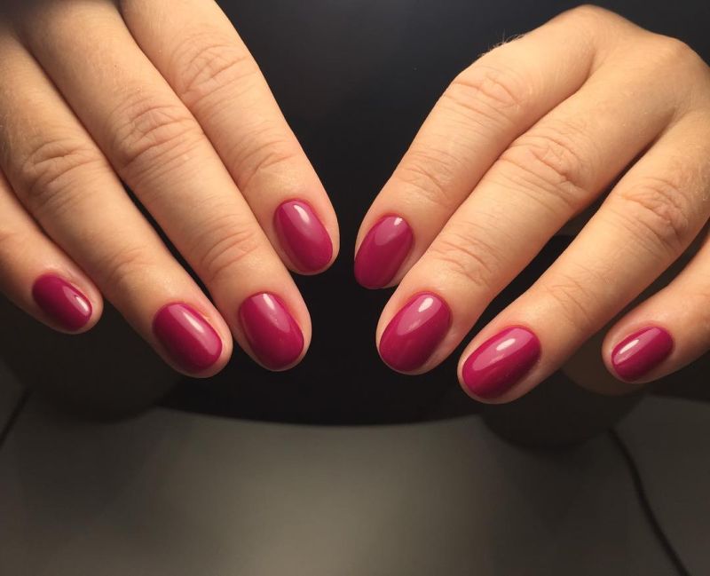 Gel polish Komilfo Deluxe Series D092 (dark fuchsia, enamel), 15 ml.