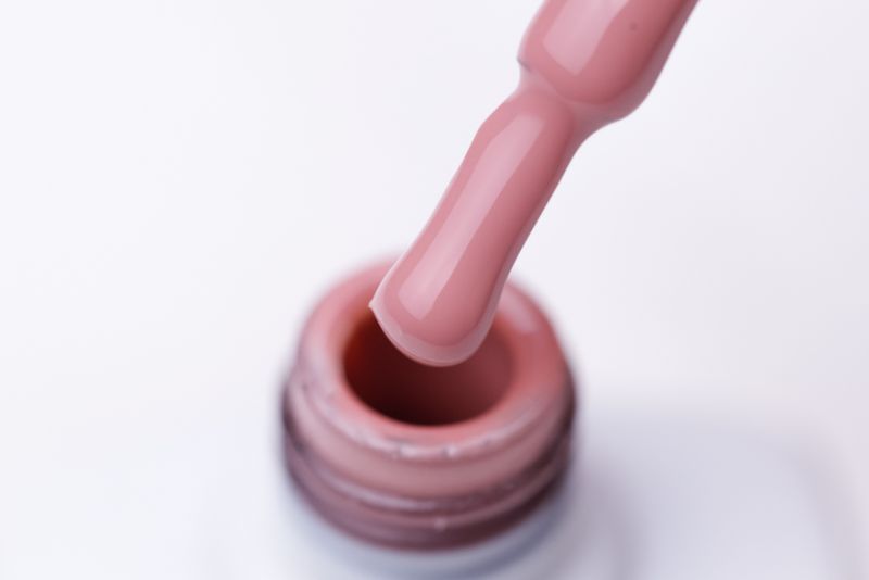 Gel polish Molekula №140 (dark pink, enamel), 6 ml